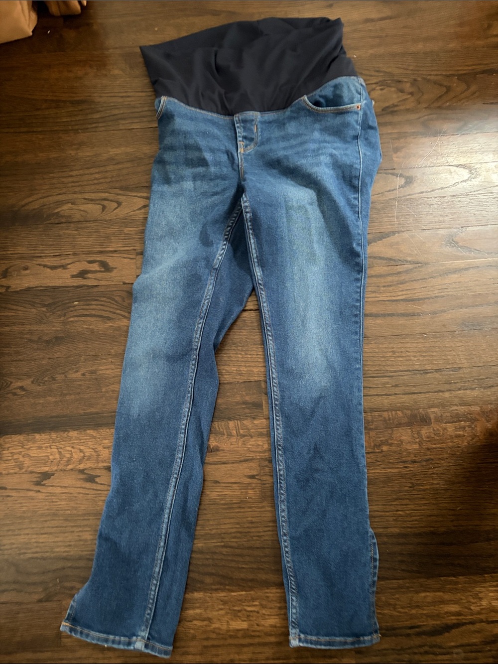 Old Navy Women's Maternity Skinny Jeans with Black Waist Panel